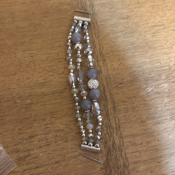 Jewelry Samsung Galaxy watch BAND Only (not a smartwatch)and smartwatch charger - Picture 2 of 4